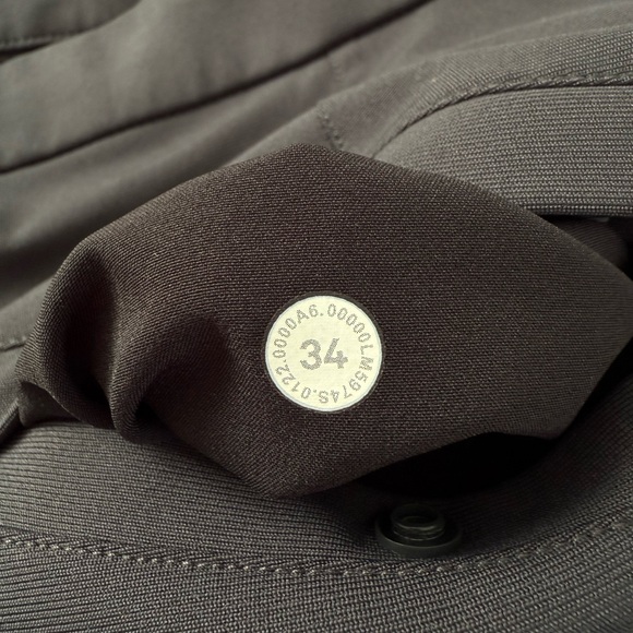 Lululemon Mens Commission Pants Size 34x34 Gray Warpstreme Golf Classic Preppy - Picture 4 of 7